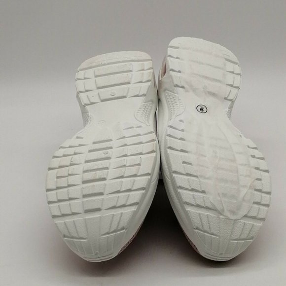 LaSheelah Womens Catega-6 Slip On Running Sneakers Maeve Mesh White Soles 9 NEW - Picture 4 of 10